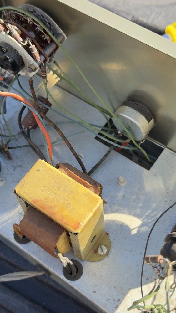 Vintage Heathkit Condenser Checker POWERS ON NOT TESTED