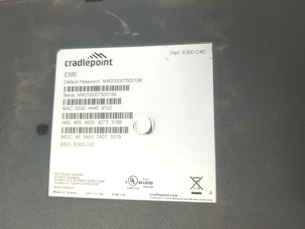 CradlePoint E300-C4D Router. UNIT ONLY! *READ⬇️*