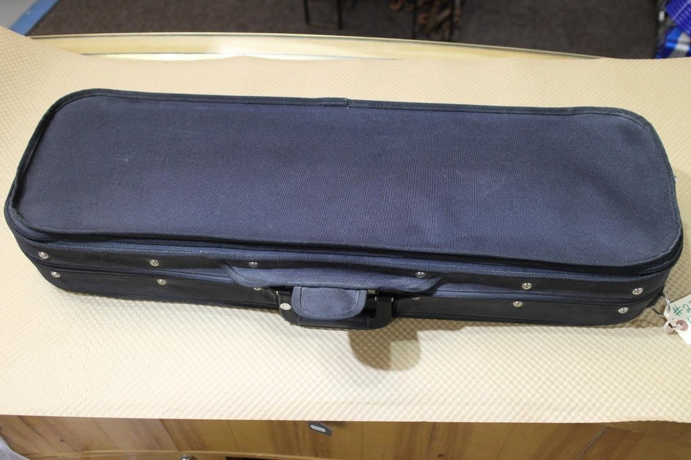 Howard Core and Co. HC600 violin with case and bow