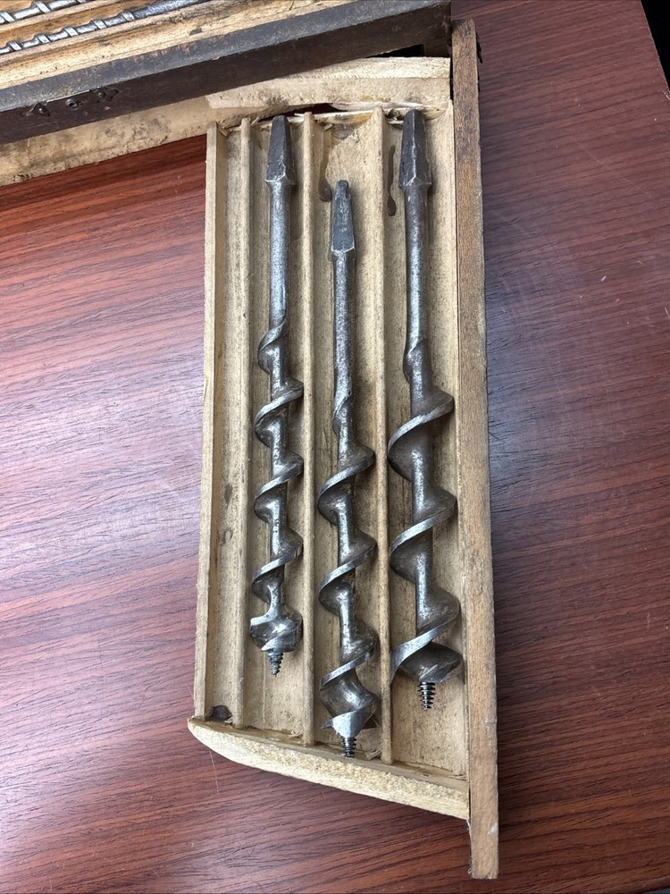 Antique Irwin Auger Drill Bit Wood Box w/ 8 auger bits