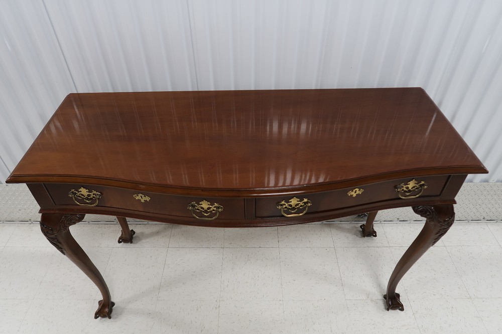 Drexel 18th Century Mahogany Serpentine Console Table / Sideboard Ball & Claw