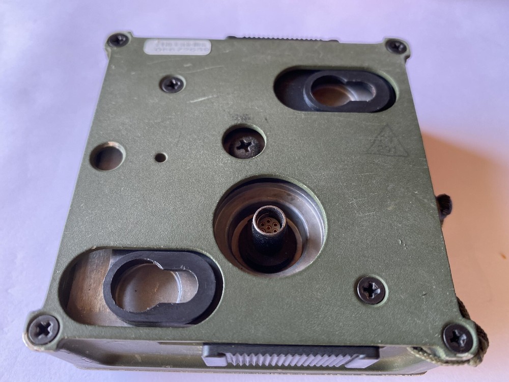 HARRIS FALCON II KEYPAD DISPLAY UNIT 10511-1300-03 **MISSING BUTTONS**