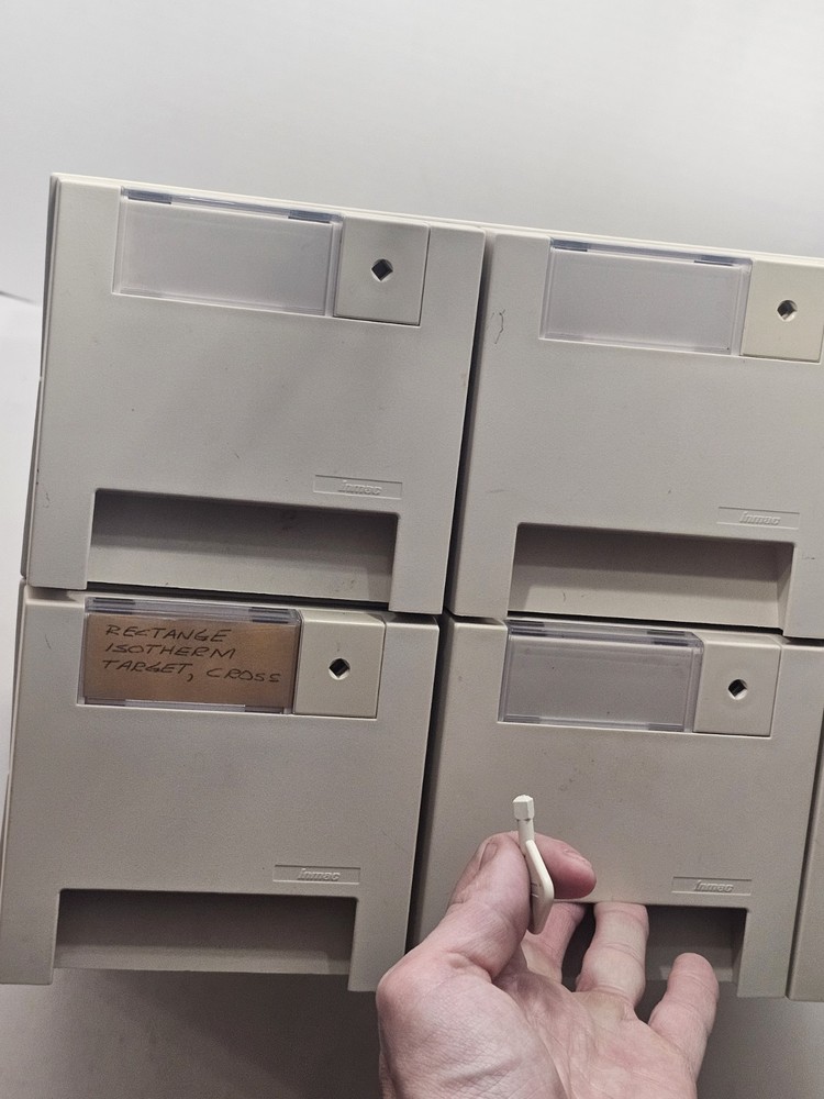Vintage Exponent Media Storage System Floppy Disk Organizer (HAS KEY) READ!!!