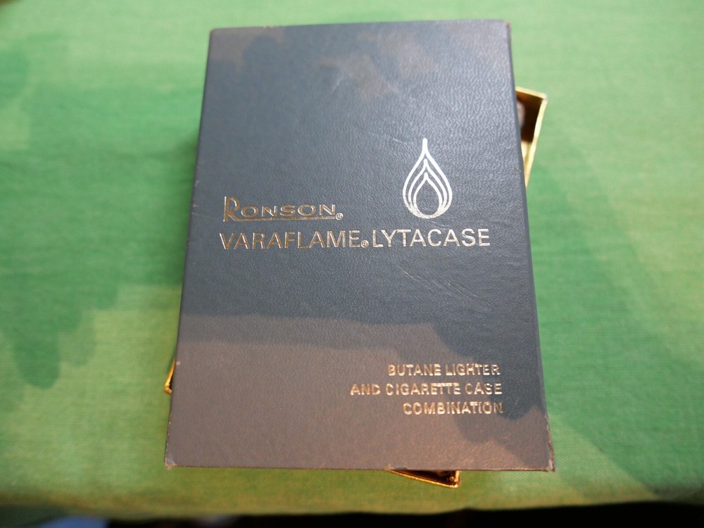 VINTAGE RONSON VARAFLAME LYTACASE LIGHTER
