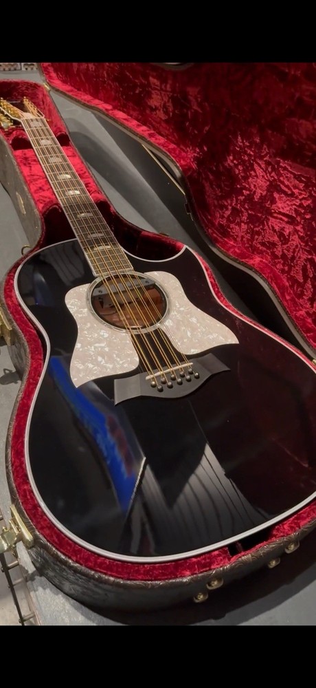 Taylor 657ce Bajo Quinto