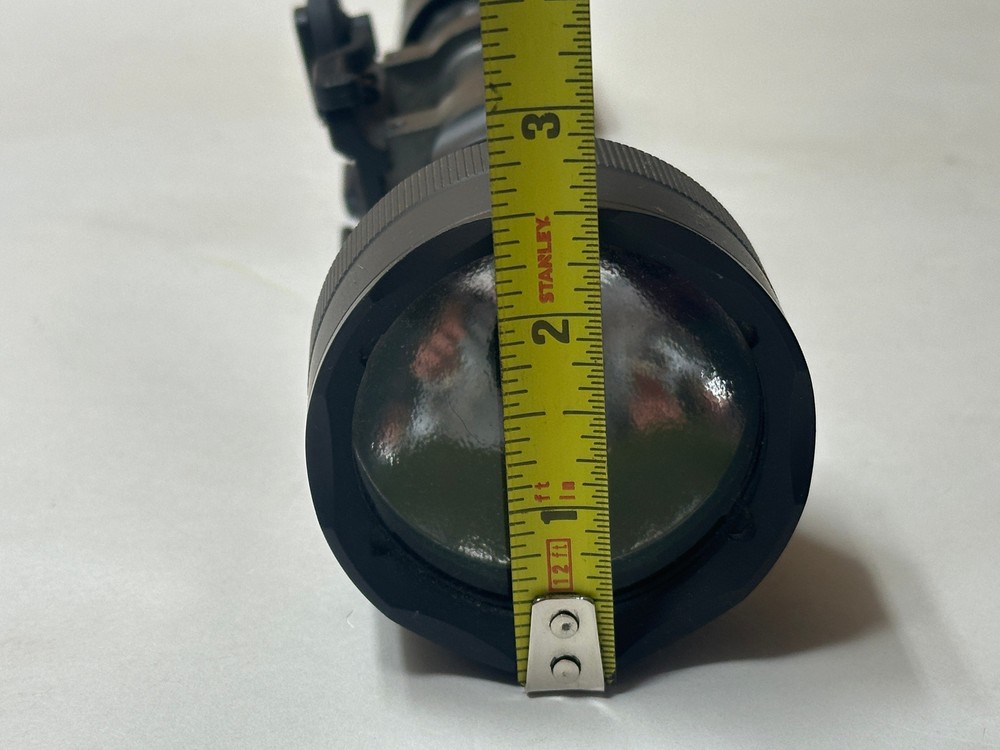 Surefire M982 Flashlight & Quick Release Picatinny Rail Mount WeaponLight