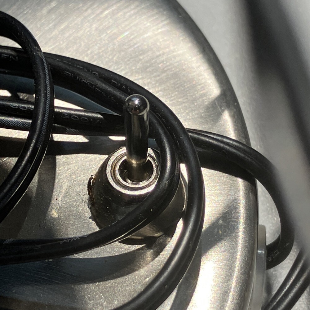 Desktop Spotlight crome very bright