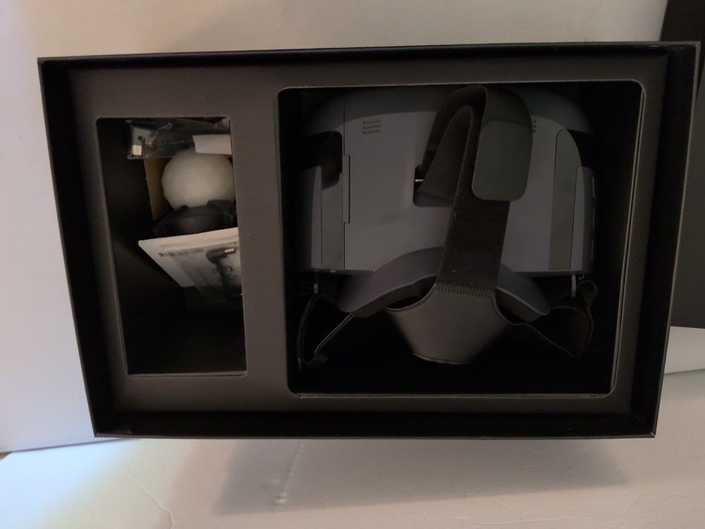 Star Wars Jedi Challenges AR Headset W/ Lightsaber Controller & Tracking Works