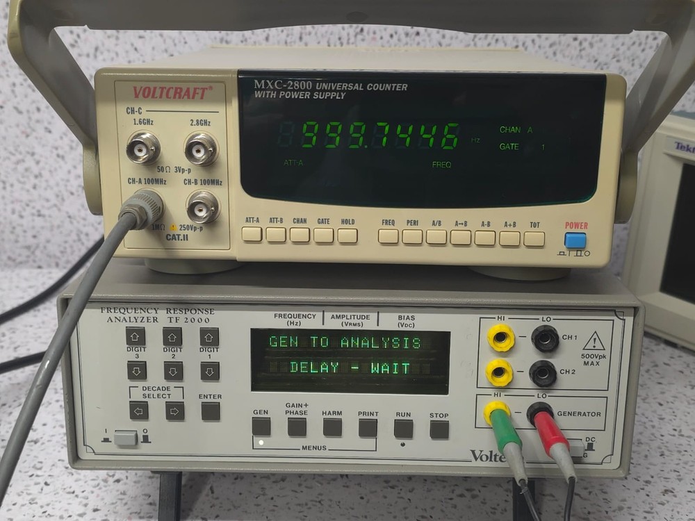 Voltech TF 2000 - Frequency Response Analyzer TF 2000