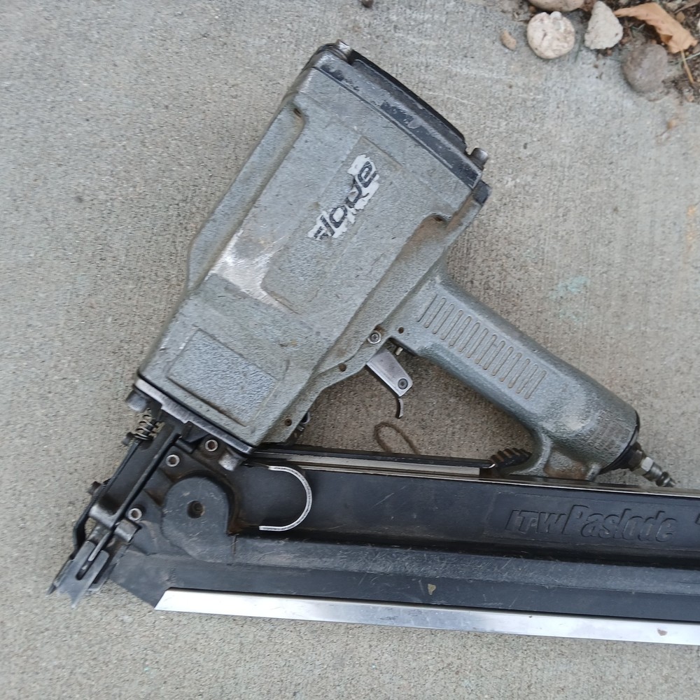 Paslode Pneumatic Framing Nailer