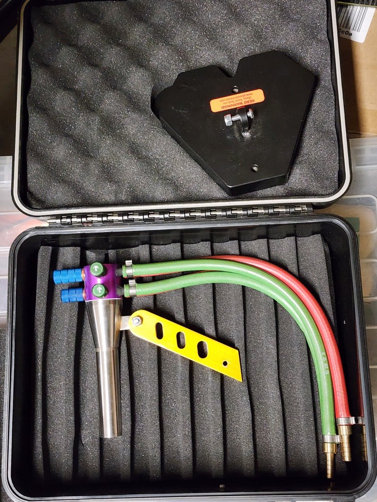 GTT Phantom Torch