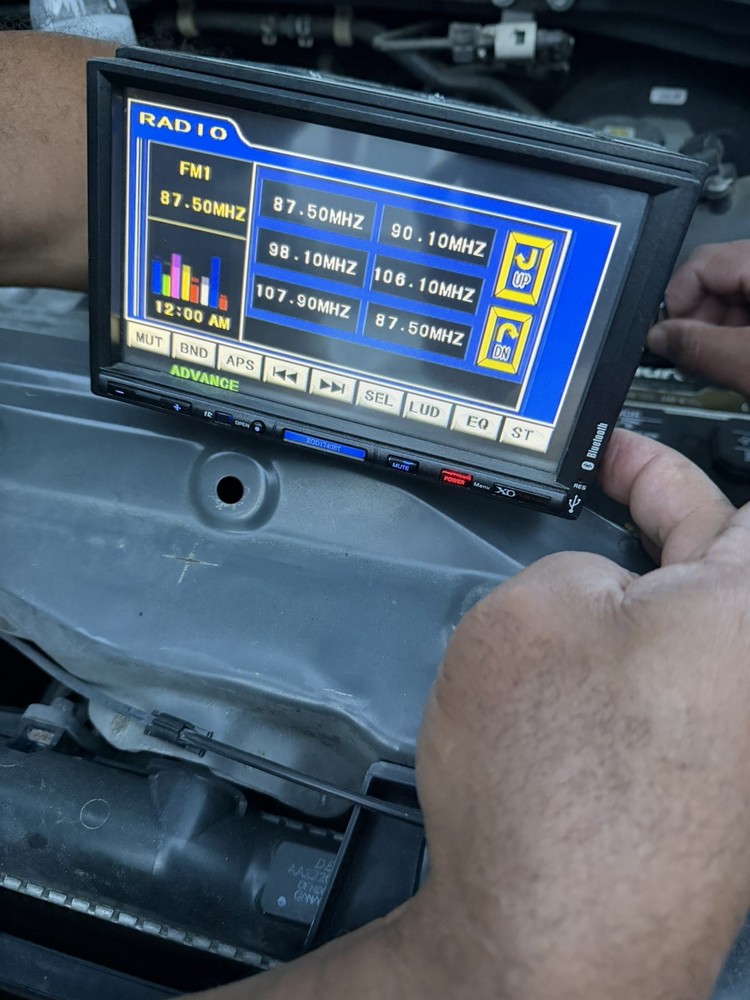 XO Vision 2 DIN In-Dash Car Video Unit with Bluetooth Connectivity and USB Input