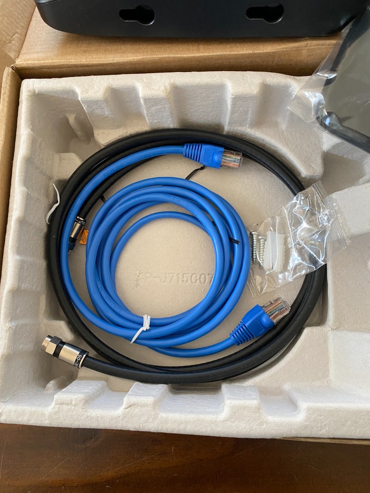 DIRECTV Complete Set UNUSED OPEN BOX FROM DECCA WIRELESS