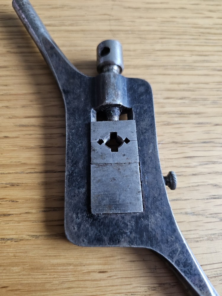 Vintage Screw Threading Plate