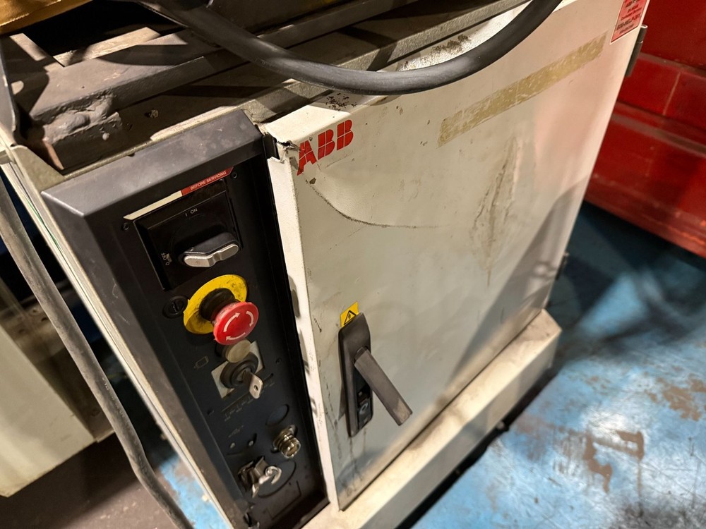 ABB Single IRB1600 Mig Cell w/ IRC5 Controls USED AS-IS