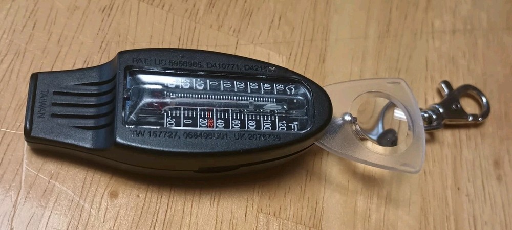 Directional Lightweight Pocket Compass Temperature Key Chain Magnifying