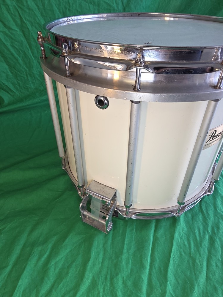 Pearl 15" Marching Snare Drum