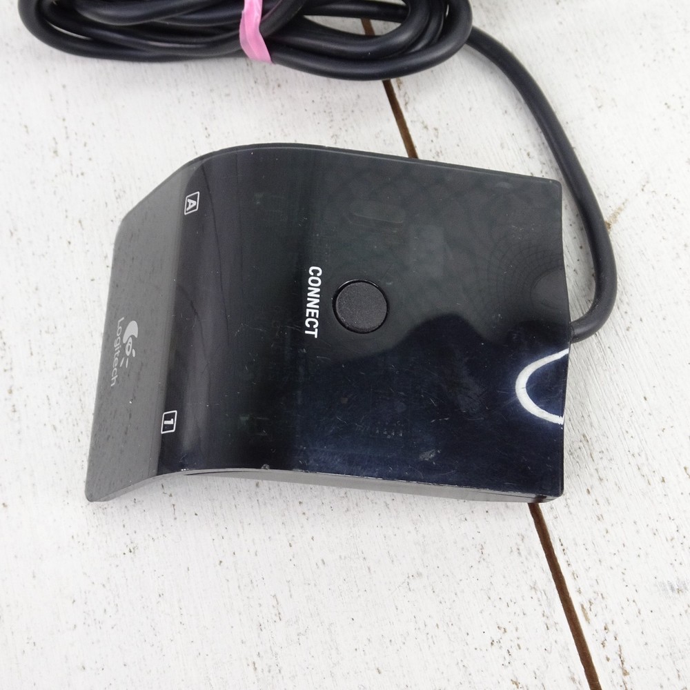 Logitech C-BT44 810-001147 USB Wireless Mouse & Keyboard Receiver