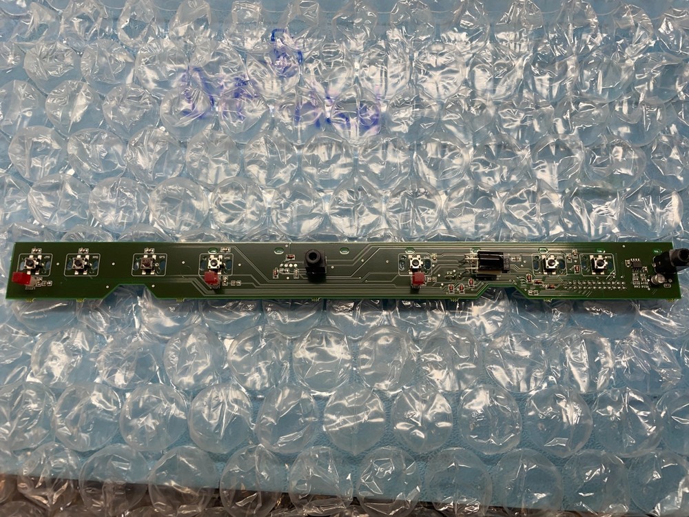 McINTOSH MHT200 FRONT PANEL -- HAS A CHIP ON THE BOTTOM RIGHT AND TOP RIGHT