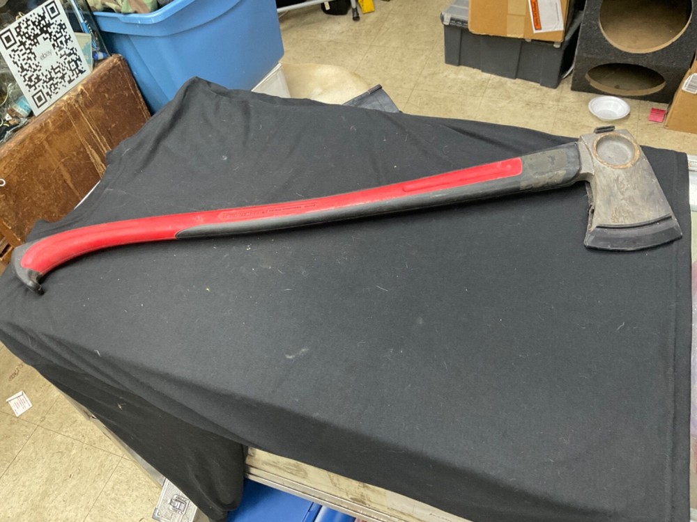 Ames True Temper Total Control Elite Axe — 30in.L Handle, 3 1/2 lb. Blade,