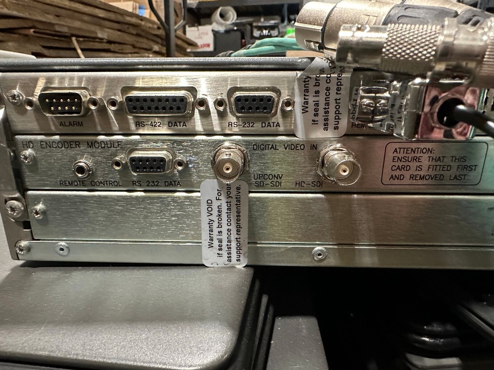 Tandberg Ericsson MPEG2 4:2:2 HD Encoder E5780 ATSC DVB 2U W/pigtail