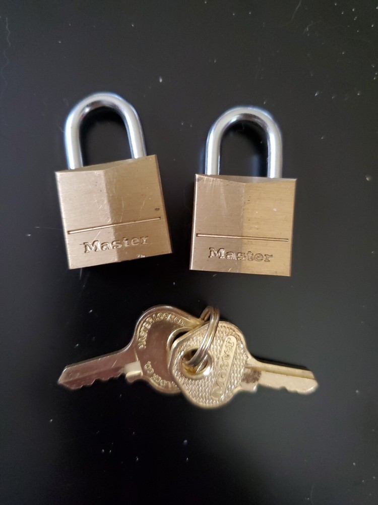 2 Master Lock Padlock Brass Body 120KAD 2 Keys