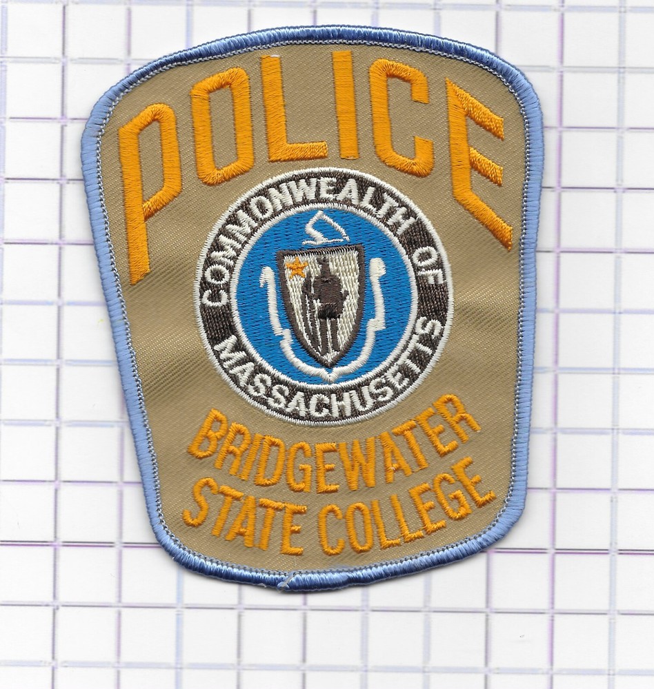 Police Patch -BRIDGEWATER State College Massachusetts blue border