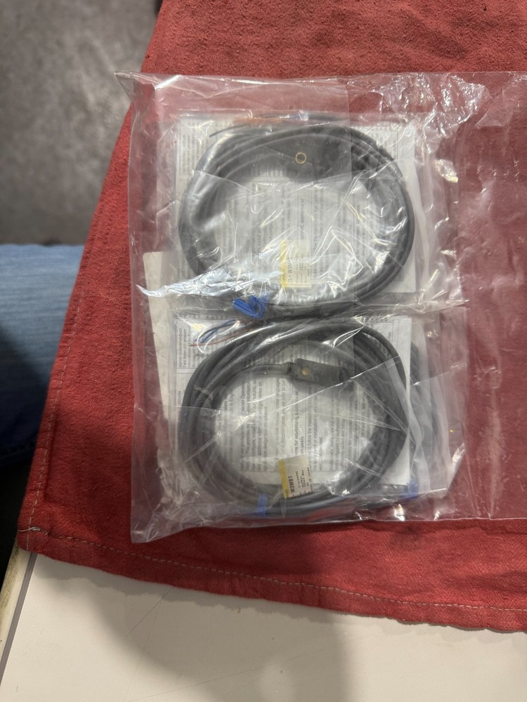 Omron proximity switches