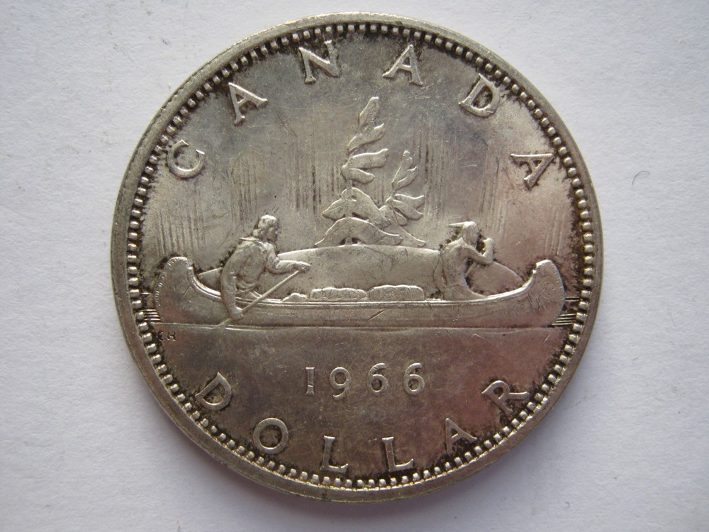 Canada 1966 silver Dollar GEF