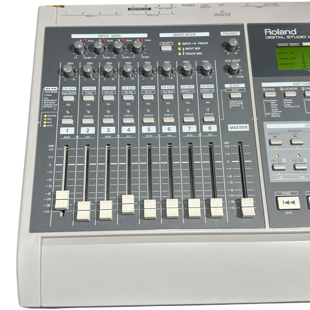 Roland V-Studio VS-880 Digital Studio Workstation w/ Box – Mint – Tested