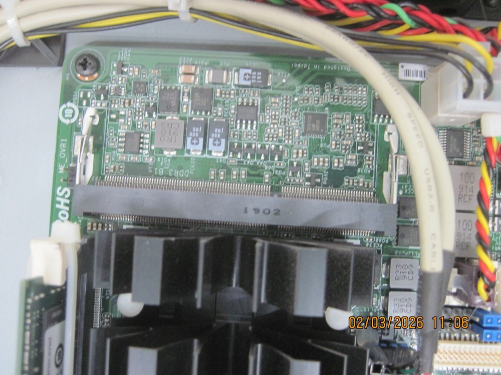 ADDERLink INFINITY Manager Device Includes 24-Channels Adder AIM-24 *READ* T9D11