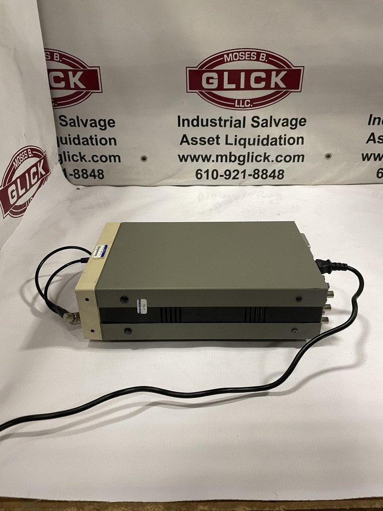 SRS Stanford Research Systems DS345 30MHz Synthesized Function Generator