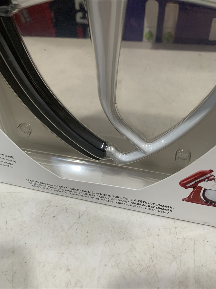 KitchenAid® Tilt-Head Flex Edge Beater, KFE5T US