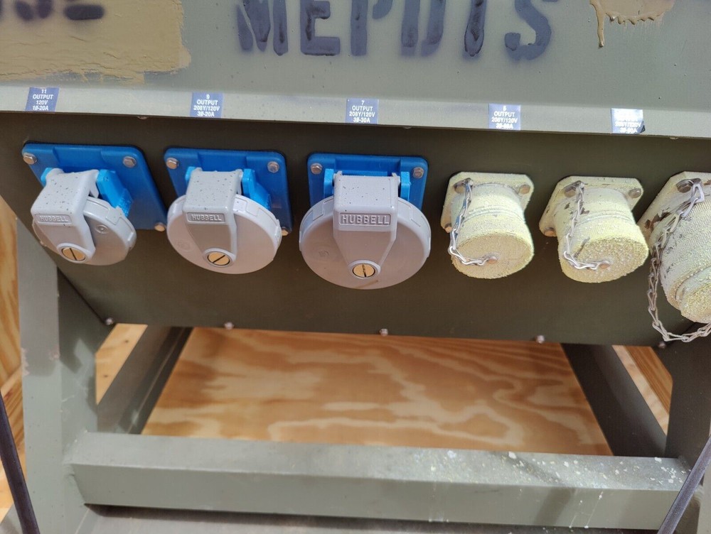 US Generator Distribution System 835024A Mobile Electric Power