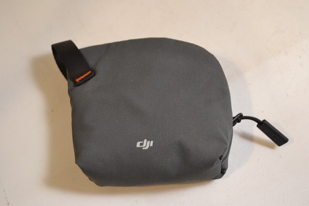 DJI Wireless Microphone, Compact and Ultra-Light DMMD01