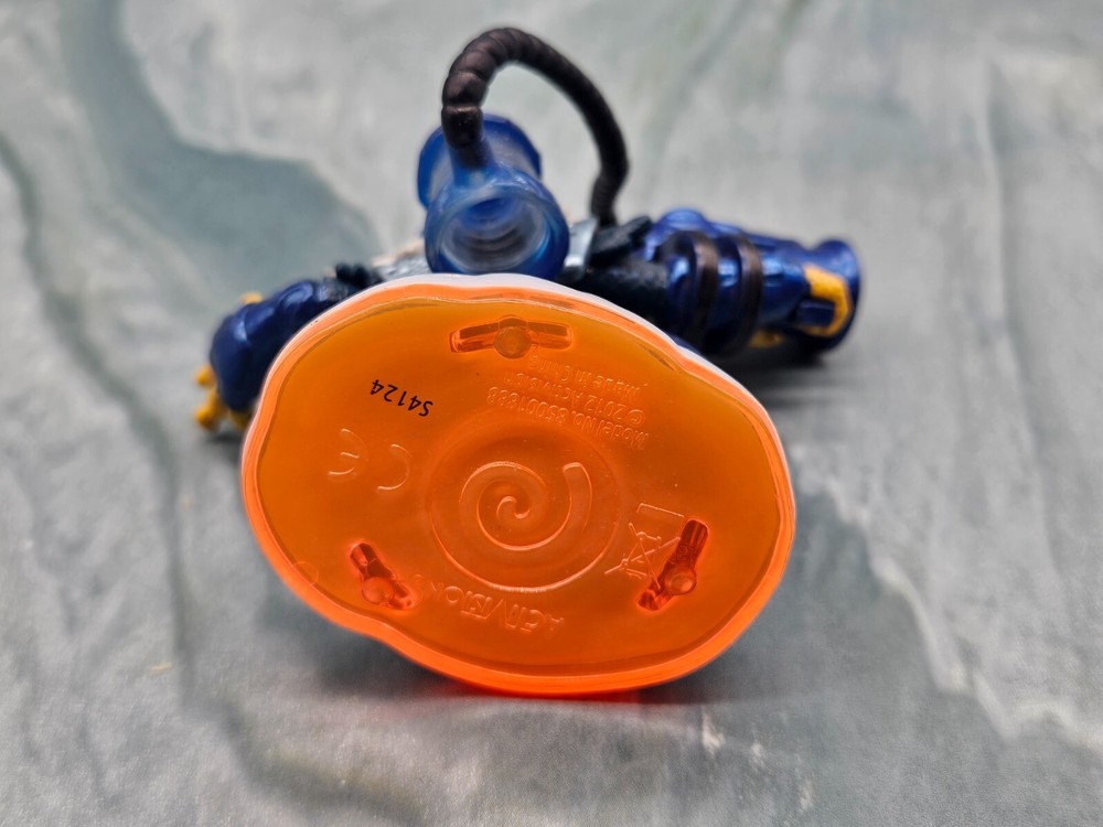 Skylanders Giants Jet Vac Character Figure