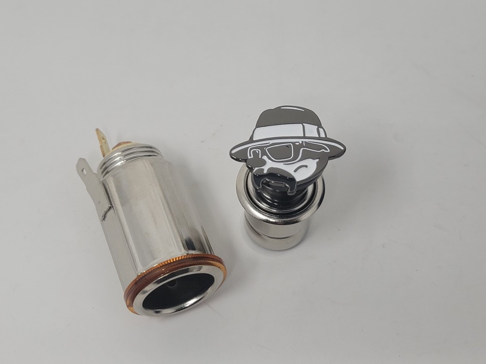 Cholo Cat UNIVERSAL CAR Lighter