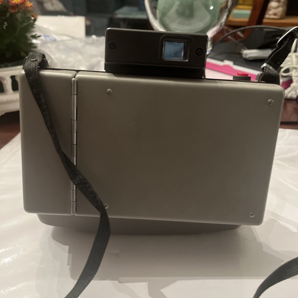 Vintage Instant Polaroid Automatic 210 Land Camera With Original Case Strap