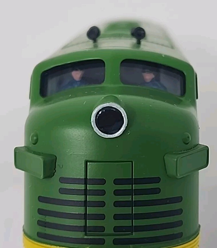 Hawthorne Village Bachmann John Deere Train Engine U101-2