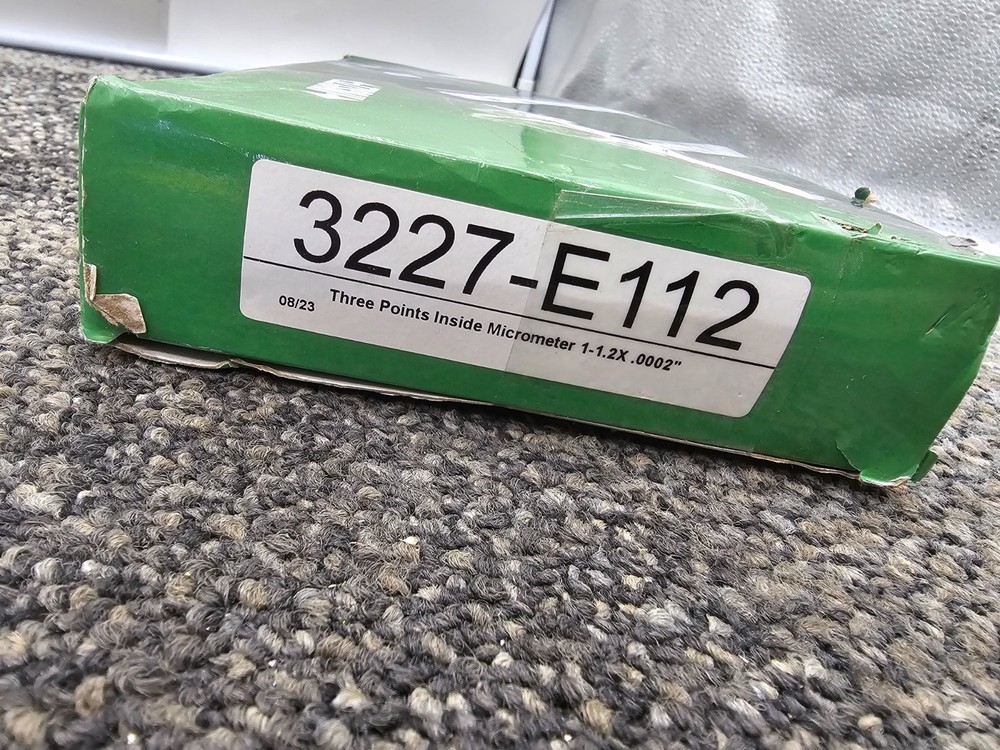 INSIZE 3227-E112 Three Points Internal Micrometer, 0.0002" Graduation, 1" - 1.2"