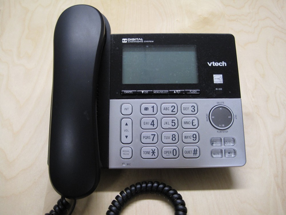 Vtech CS6949 DECT 6.0 Single Line Corded Phone
