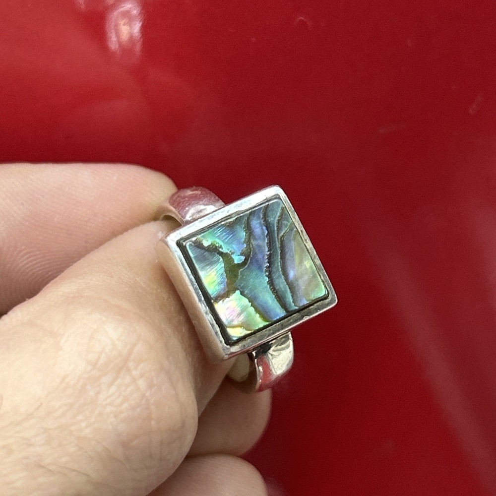 Vintage .925 Solid Sterling Silver Gemstone Ring