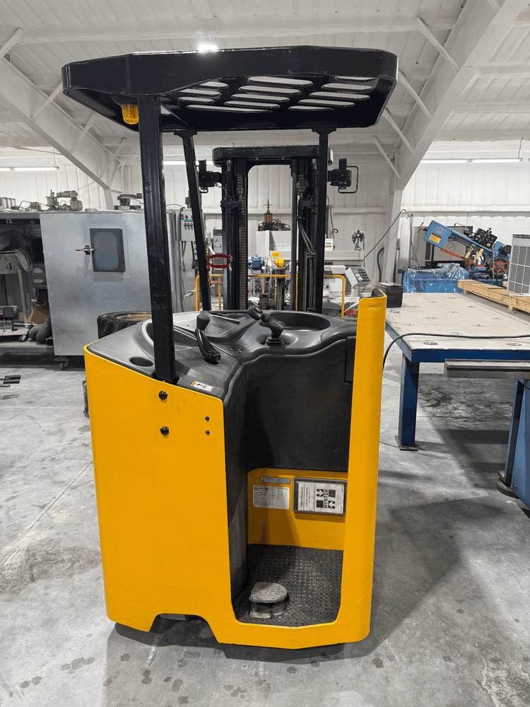 2002 Hyster E30HSD Forklift