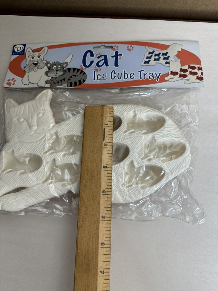 rpi Group Cat Shaped Flexible Silicone Mold Ice Cube Tray