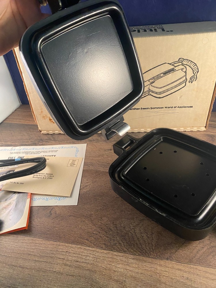 Vintage HAMILTON BEACH "Little MAC" 60 Second Burger Machine