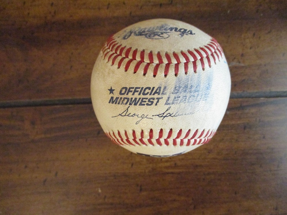2012 CEDAR RAPIDS Signed Baseball(8 Signed/w/WENDELL SOTO/MATT SCIOSCIA/CAR LUGO