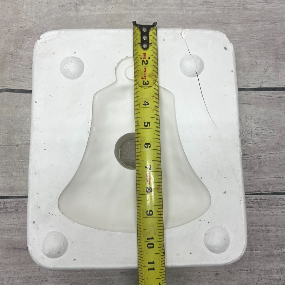 Unbranded Ceramic Casting Mold Bell Plate Ornament #P-906