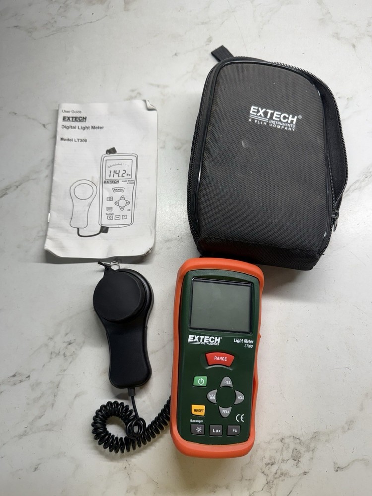 Extech LT300 Digital Light Meter