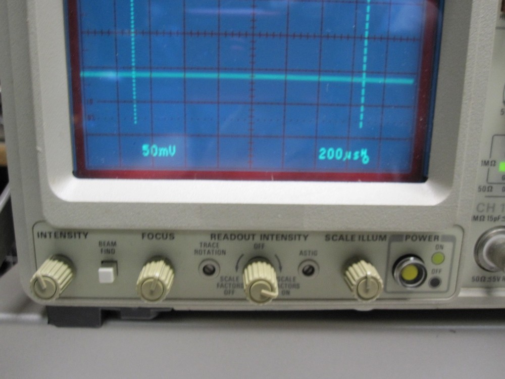 TEKTRONIX 2465B Oscilloscope