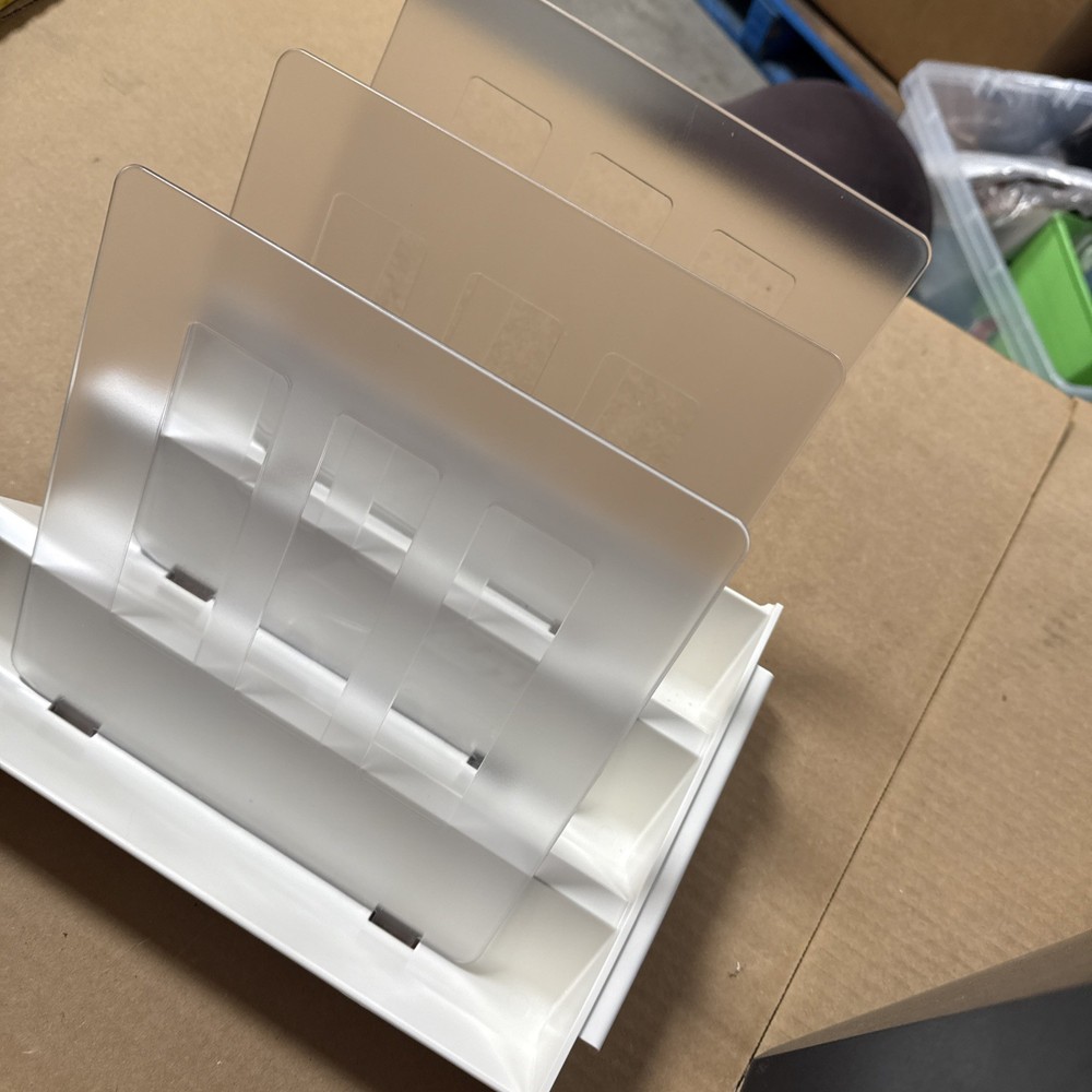Herman miller Plastic diagonal tray folder holder